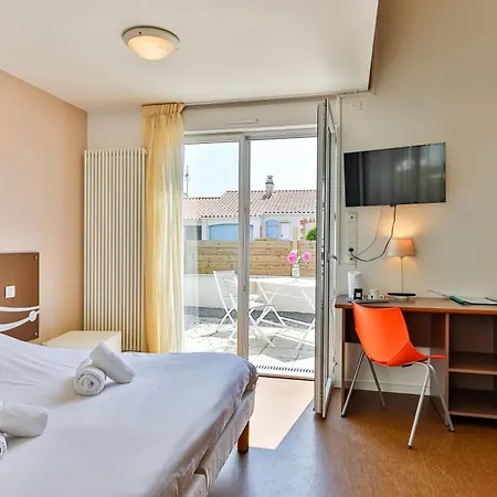 Prázdninový areál Village Club La Riviere Capfrance 3*