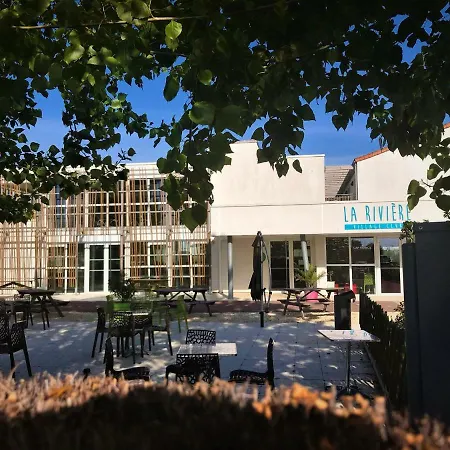 Prázdninový areál Village Club La Riviere Capfrance