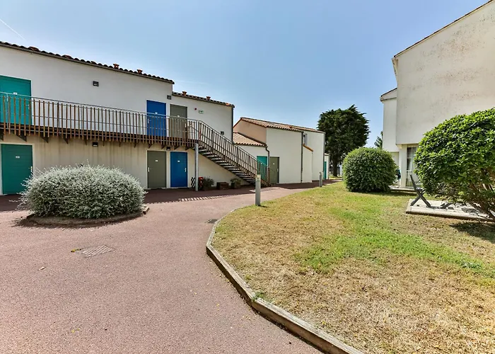 Holiday park Village Club La Riviere Capfrance 3*