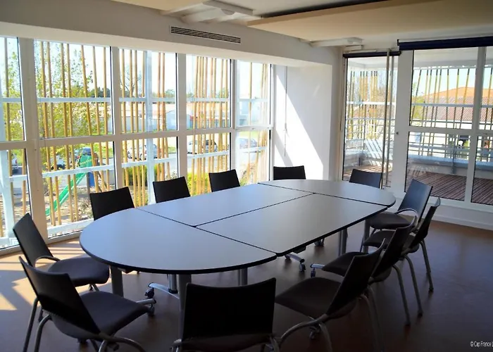 Village Club La Riviere Capfrance 생장드몽